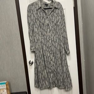 WHO WHAT WEAR Spotted Dress